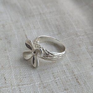 Carolyn Pollack "Relios" Flower Ring (925) Sterling Silver Size 5 1/2